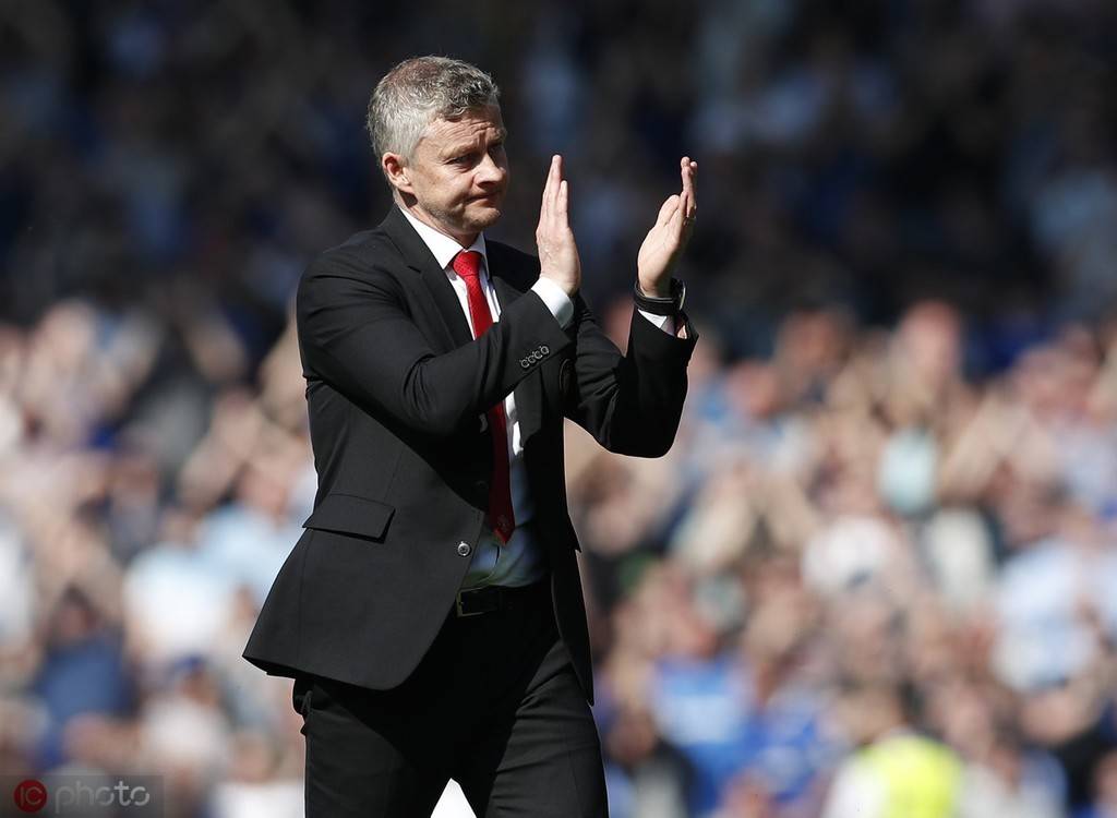 法国杯倒计时，武汉三镇今晚主帅复盘，细节引发关注，悬念犹存，轮换策略成焦点(足协杯武汉三镇)-九游体育