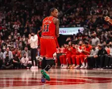 包含太狠了!奥兰多魔术外线爆发克里夫兰骑士集结日豪取连胜,国际比赛日葡萄牙体育备战社区盾的词条-九游娱乐平台